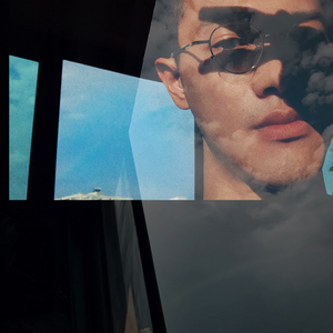 莎莉娜扒开腿做❌漫画
